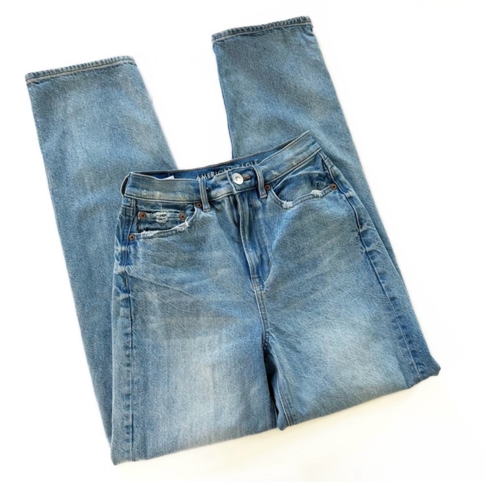 American Eagle Women’s 0 Regular Baggy Fit Jeans Rigid Denim Light Wash